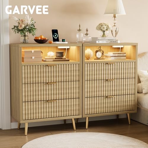 28"W 3 Drawers Dresser for Bedroom with LED and Charging Station, Oak