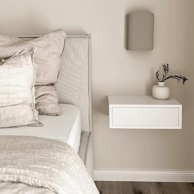 Mobili Fiver, Riccardo Floating nightstand, Matt White, 17.7" x 9.8" x 6.1 ", Melamine-Finished, Modern Bedside Table, End Table, Italian Furniture