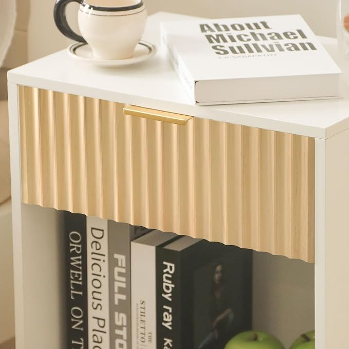 Fultyle Nightstand, Modern Bedside Table with Drawer and Open Shelf, Fluted Night Stand with Solid Wood Legs for Bedroom, Living Room, Office (White Oak)