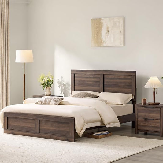 KISLOT 3 Pieces Bedroom Set, Queen Size Wood Platform Bed Frame and 2 Nightstands, Storage Nightstand with Type-C Charging Port, Farmhouse Bedroom Furniture Set