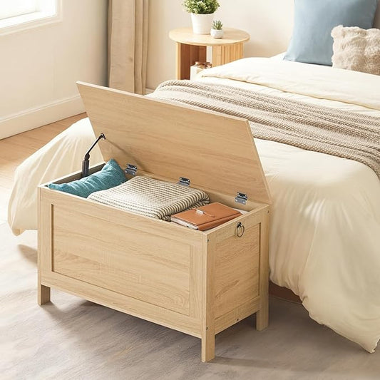 HOOBRO Toy Box, Retro Wooden Look Storage Chest with Safety Hinge, Entryway Storage Bench Supports 220 lb, 29.9 x 15.7 x 18.9 Inches Toy Chest Organizer, Easy Assembly (Natural) NL75CW01G2