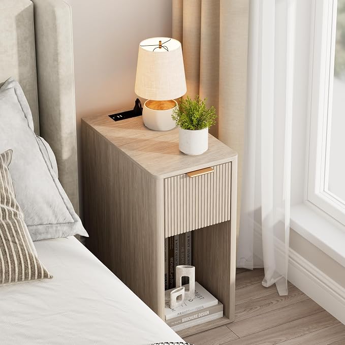 Homleke Narrow End Table with Fluted Drawer and Charging Station, Small Nightstand with USB Ports & Outlets, Bedside Table for Bedroom or Living Room, Modern Accent Table, Light Gray Oak