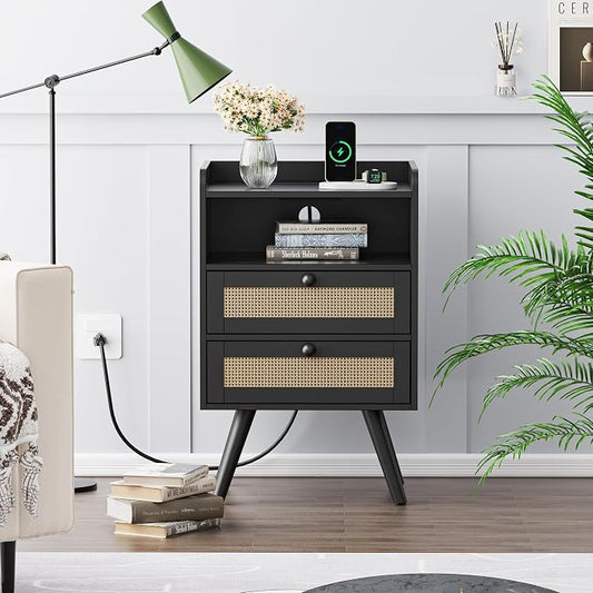 SUPERJARE 2 Drawer Night Stand with Charger Station, Boho Rattan Nightstand Set of 2, 25.2 Inch Tall Bed Side Table with Solid Wood Feet, End Table, Open Storage, Synthetic Rattan, for Bedroom, Black