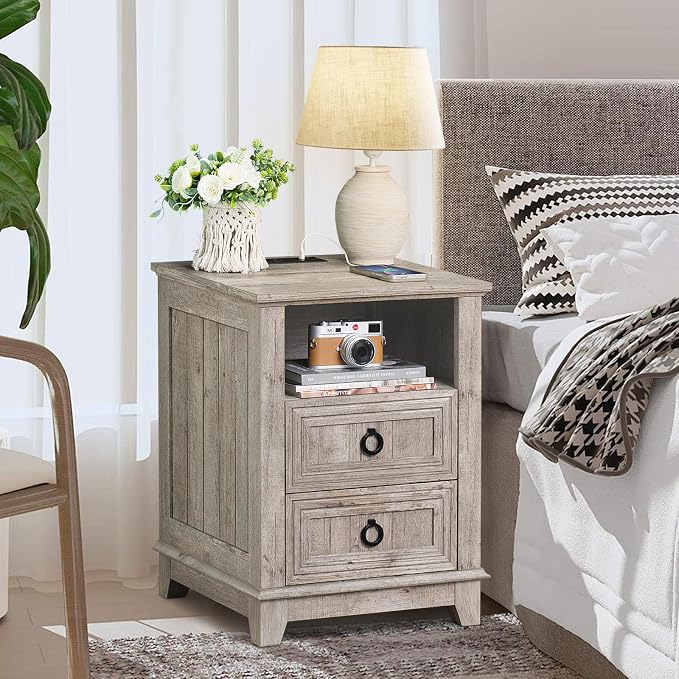 Joaxswe 18" Farmhouse Night Stand with Charging Station, 2 Drawers End Table Dresser for Bedroom, Oak Wooden Nightstand, Bed Side Table with Open Shelf, Bedside Cabinet for Living Room, Closet