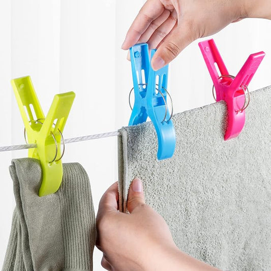 JABINCO Beach Towel Clips Chair Clips Towel Holder,Plastic Clothes Pegs Hanging Clip Clamps, Yellow,Blue,Green,red (Pack of 8)