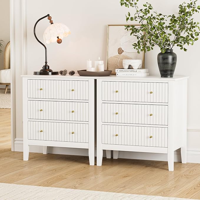 Night Stand, Fluted 3 Drawer Wide Farmhouse Nightstand with Gold Handle, Modern Wooden Bedside End Table for Bedroom, Living Room, White