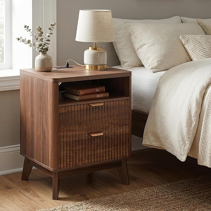 LYNCOHOME Fluted Nightstand with Charging Station, 19.7 inch Wide End Table with 2 Drawers, Modern Wood Bedside Table for Bedroom, Night Stand Set of 2,Walnut