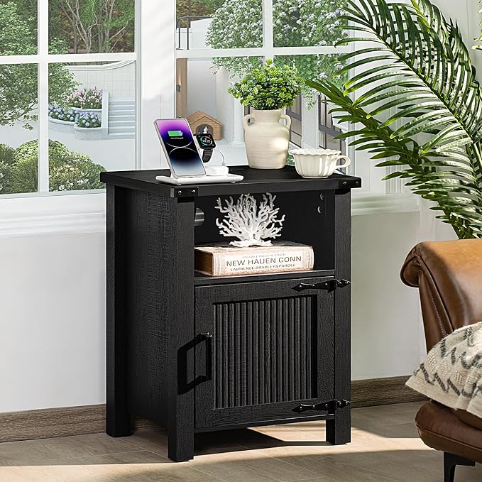 Joaxswe Night Stand Set of 2, 18 Inch Farmhouse Nightstand with with Charging Station and USB Port, Rustic Couch End Table with Magnetic Door, Wood Bed Side Tables for Bedroom, Home, Black