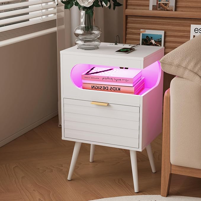 Veegle Nightstand,Modern Bedside Table with Storage Drawer and Open Wood Shelf, Accent Night Stand with Solid Wood Legs for Living Room, Bedroom and Small Spaces,Easy Assembly (White-1)