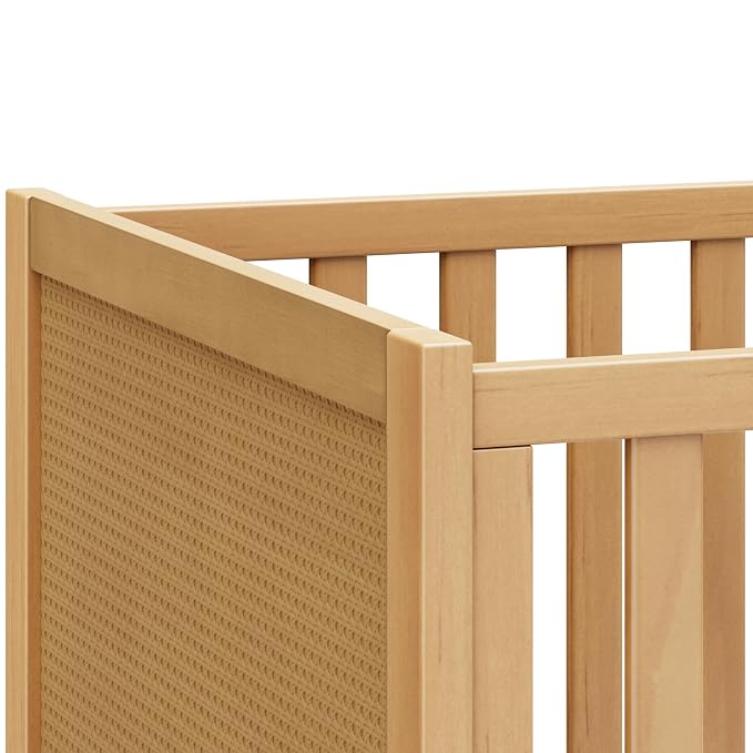 Davinci Margot 3-in-1 Convertible Crib in Honey GREENGUARD Gold Certified