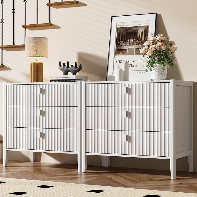 Furniway 31.5" Wide White 3 Drawer Nightstand, Modern Fluted Bedside Table with Metal Handles, Large Storage End Table for Bedroom