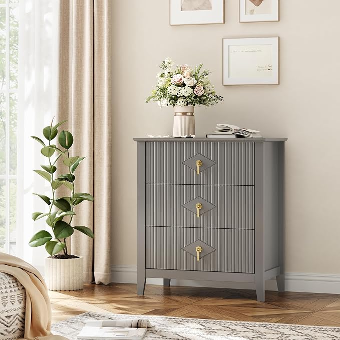GarveeHome Wood Nightstand Fluted Dresser for Bedroom, 27.5" Wide 3-Drawer Bedside Tables, Modern Chest of Drawers, Storage End Table Living Room, Hallway, Entryway, Grey