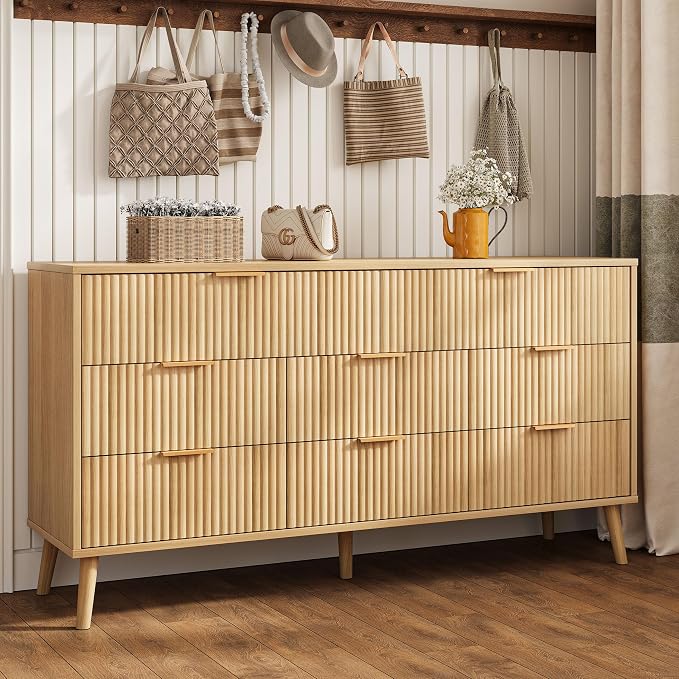 Fluted Dresser for Bedroom with 8 Drawers, Wooden Dresser with Metal Handle, Modern Storage Organizer for Bedroom, Wood Closet for Hallway, Living Room, Natural Oak BDR104Y