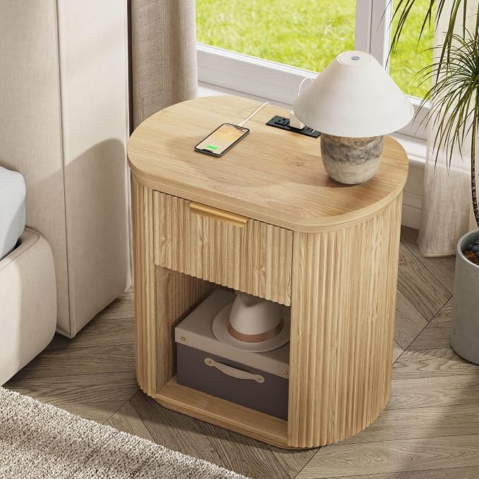 Fluted Nightstand with Charging Station, 23.6" Large Bedside Side Table with Drawer, Wood End Table with Storage, Curved Round Corner, Furniture Bedroom Sofa, Mid Century Modern, Farmhouse Boho,Oak