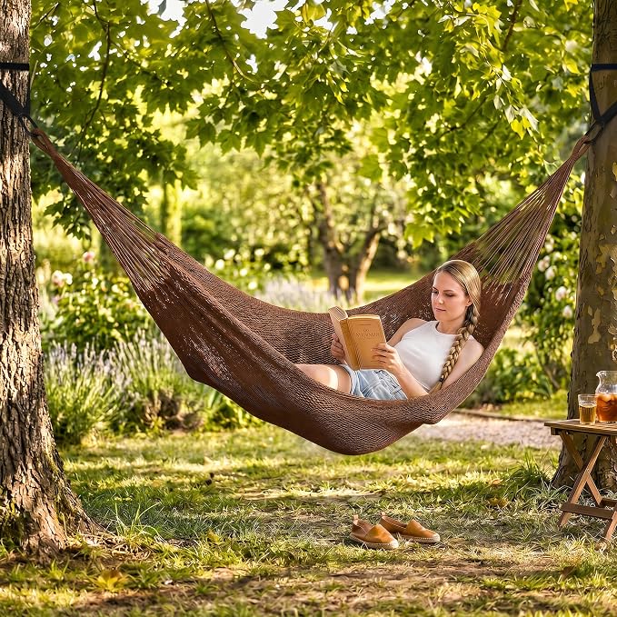 SUNCREAT Hammocks Backyard Rope Hammock, Heavy Duty Large Hammock for Outside, Brown