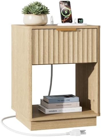 Fluted Nightstand with Charging Station, 18" W Night Stand with Metal Handle, FSC-Certified Wood, Modern End Table w/Storage, Bedside Table for Bedroom, Curved Profile Design, Natural Oak