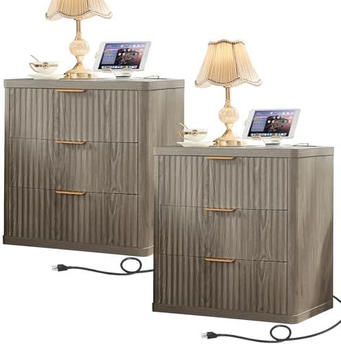 LEYAOYAO 23" Wide Fluted Farmhouse Night Stand Set of 2 with Charging Station, 3 Drawers Large End Table w/Metal Handle,Grey Nightstand Bedside Table,Wood Dresser for Bedroom, Closet