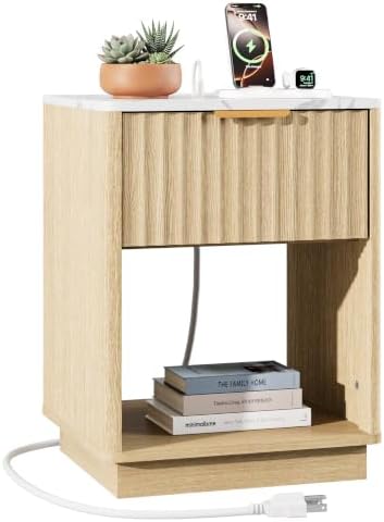 Fluted Nightstand with Charging Station, 18" W Night Stand with Faux Marble Top & Metal Handle, FSC-Certified Wood, Modern End Table, Bedside Table for Bedroom, Curved Corners, Natural Oak