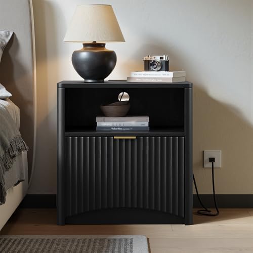 Evermagin Fluted Nightstand Set of 2 with Charging Station, Black
