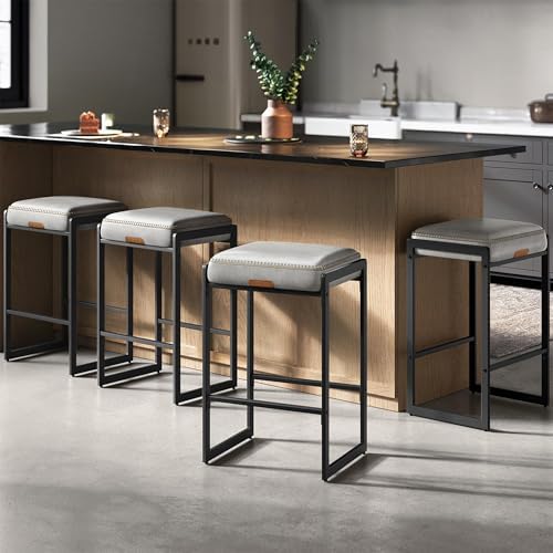 VASAGLE Bar Stools Set of 4, Counter Height, PU Leather, 26-Inch