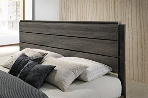 Roundhill Furniture Ioana 187 Antique Grey Finish Wood Bed Room Set, King Size Bed, Dresser, Mirror, 2 Night Stands