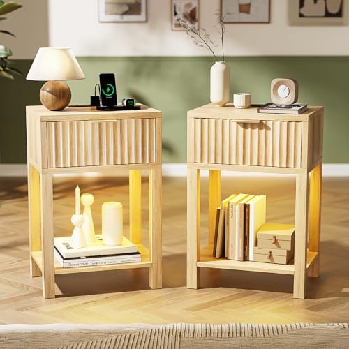 VINGLI Fluted Nightstand Set of 2 with Charging Station Led Oak Nightstand