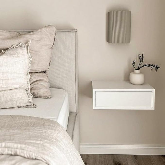 Mobili Fiver, Riccardo Floating nightstand, Ashwood White, 17.7" x 9.8" x 6.1 ", Melamine-Finished, Modern Bedside Table, End Table, Italian Furniture