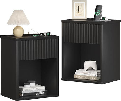Fluted Black Nightstands Set of 2 w/Charging Station, Wooden End Table Bed Side Table with Curved Drawer, Mid Century Modern Fluted Night Stand with Rounded Edge for Bedroom, Living Room