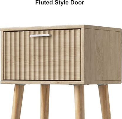 LAATOOREE Nightstands Set of 2, Small Side Table, Bedside Table with Fluted Door, Solid Wood Feet; Modern Mid-Century End Table for Bedroom, Small Space (Natural)