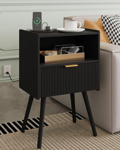 Veegle Nightstand,Modern Bedside Table with Storage Drawer and Open Wood Shelf, Accent Night Stand with Solid Wood Legs for Living Room, Bedroom and Small Spaces,Easy Assembly (Black-Outlet)