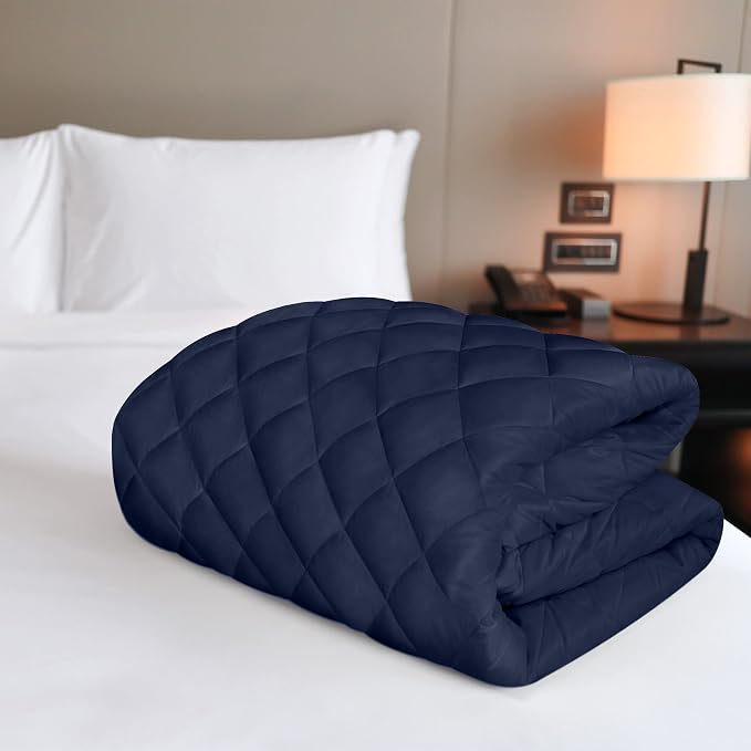 Quilted Fitted Mattress Pad, Queen Mattress Protector Topper with Deep Pocket Stretches up to 16 Inches, Machine Washable Mattress Cover by Utopia Bedding (Navy)