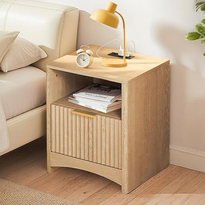 Marsail Fluted Nightstand Set of 2, Wooden Nightstands with Drawers, Modern Bedside Table with Charging Station and Storage, End Table with Storage Side Table for Bedroom, Oak