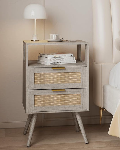 JOONEE Rattan Nightstand,Farmhouse Bedside Table with 2 Storage Drawer and Open Wood Shelf, for Bedroom and Small Spaces,Night Stand with Solid Wood Legs (Grey Oak)