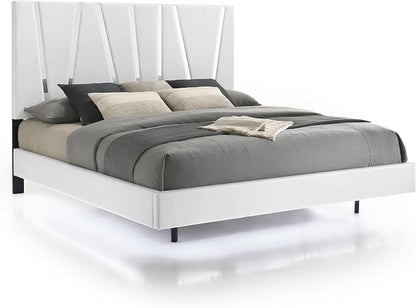 New Classic Furniture Europa 7-Piece Wood Queen Bedroom Set in White