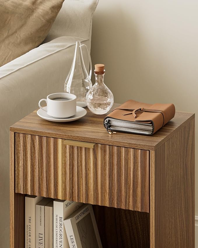 Masupu Fluted Nightstand,Modern Night Stand Wood Bedside Table with Storage Drawer Side End Table for Bedroom,Office,Walnut Brown