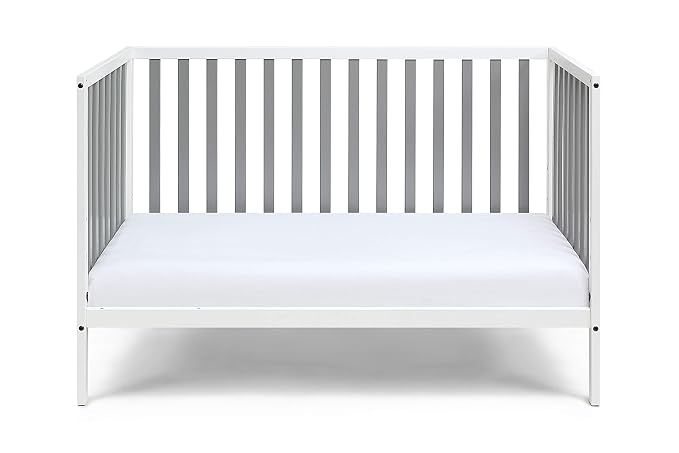 Baby Cache Deux Remi Island 3-in-1 Convertible Baby Crib (Do Re Me) White & Gray