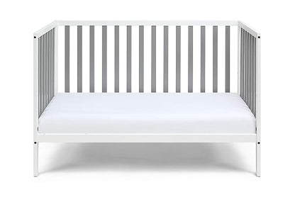 Baby Cache Deux Remi Island 3-in-1 Convertible Baby Crib (Do Re Me) White & Gray