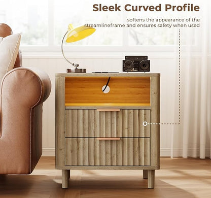 Fluted Nightstand Set of 2, 2 Drawers Storage Bedside Table with Charging Station, Wood Modern Nightstand with Open Shelf, Curved Profile Design, End Table for Indoor Room Bedroom, Oak