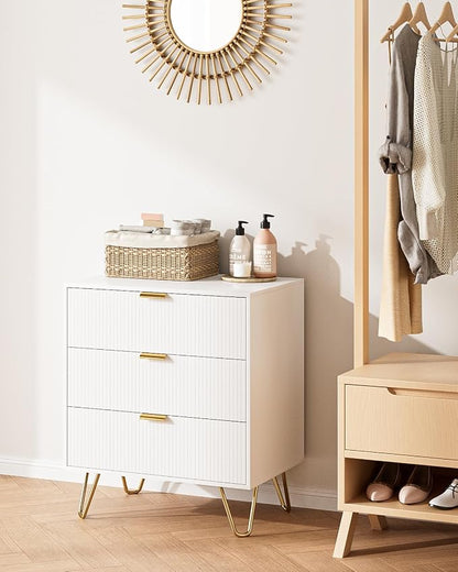 Fluted 3 Drawer Dresser for Bedroom, Modern Storage Bedroom Dresser Chest Cabinet Organizer with Anti-Tip Hardware for Living Room, Dressing Room, Kids Room, Office (White)