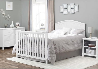 Sorelle Furniture Fairview Crib, Classic 4-in-1 Convertible Crib, Made of Wood, Non-Toxic Finish, Wooden Baby Bed, Toddler Bed, Child’s Daybed and Full-Size Bed, Nursery Furniture -White