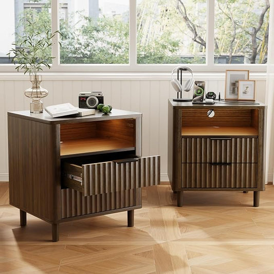 Fluted Nightstand Set of 2, 2 Drawers Storage Bedside Table with Charging Station, Wood Modern Nightstand with Open Shelf, Curved Profile Design, End Table for Indoor Room Bedroom, Walnut