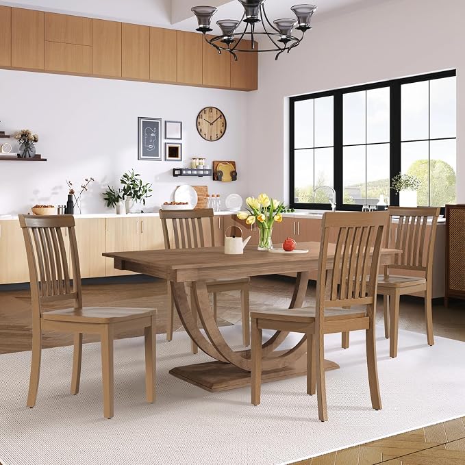 COLAMY Wooden Dining Chairs Set of 4, Solid Rubberwood Kitchen & Dining Room Chairs, Farmhouse Rustic Side Chairs for Dining Table, Anti-Slip Protection, Classic Windsor Style Seating, Light Brown