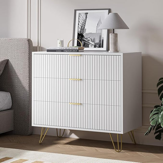 MAISONARIA White 3 Drawer Dresser for Bedroom, Modern Closet Dressers Chest of Drawers, Fluted Dresser Chest Cabinet with Gold Metal Handles, Nightstand for Bedroom, Living Room, Hallway, Entryway