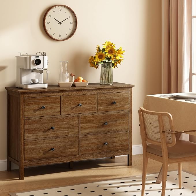 CARPETNAL Oak Dresser for Bedroom, 7 Drawer Dresser with Wide Drawers and Metal Handles, Wood Dressers & Chests of Drawers for Hallyway, Entryway