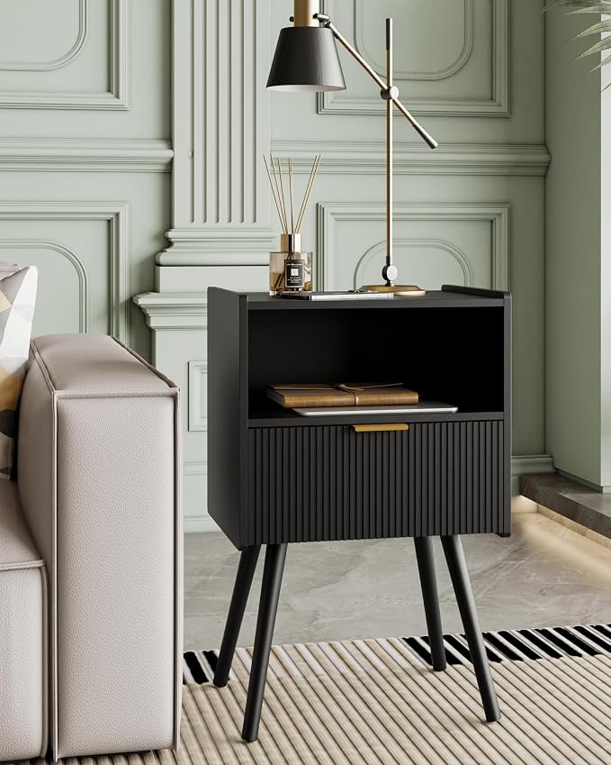 Veegle Nightstand,Modern Bedside Table with Storage Drawer and Open Wood Shelf, Accent Night Stand with Solid Wood Legs for Living Room, Bedroom and Small Spaces,Easy Assembly (Black)