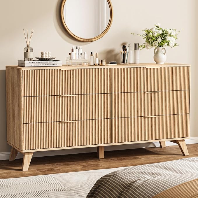 Fluted Dresser with 6 Drawers, 53.43 Inch Wood Double Dresser with Metal Handles Curved Design Wide Storage Organizer Cabinet Modern Chest Dressers for Bedroom Living Room Hallway(Oak)
