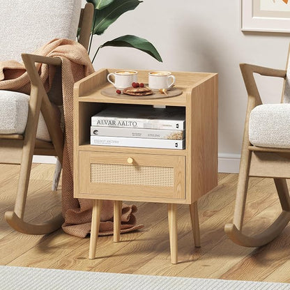 MECHYIN Night Stand Set 2, Nightstands Set of 2 with Charging Station, Rattan Side Tables with Solid Wood Legs, Boho Bedside End Table for Apartment Bedroom Dorm Small Space