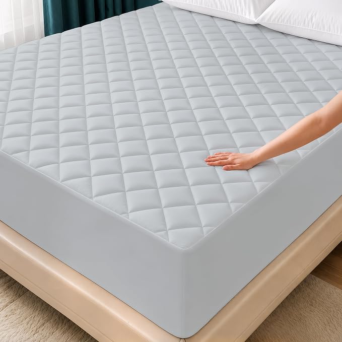 Quilted Fitted Mattress Pad, Queen Mattress Protector Topper with Deep Pocket Stretches up to 16 Inches, Machine Washable Mattress Cover by Utopia Bedding (Light Grey)