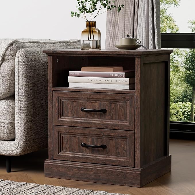 Tradare 3 Pcs Farmhouse Dresser and Nightstand Sets for Bedroom, 7 Drawer Dresser & Nightstand Set of 2, Rustic Wooden Chest of Drawers Wide Storage Organizer for Bedroom, Brown