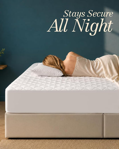 Quilted Fitted Mattress Pad, Full XL Mattress Protector Topper with Deep Pocket Stretches up to 16 Inches, Machine Washable Mattress Cover by Utopia Bedding (White)